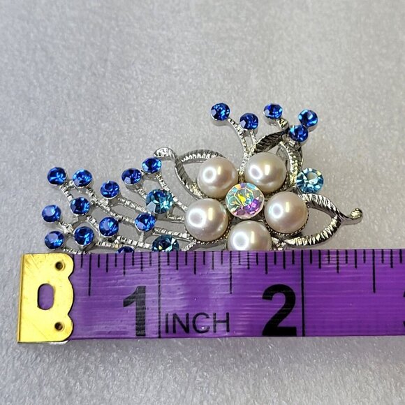 Pearls and Blue Rhinestones Brooch Pin - Picture 6 of 8